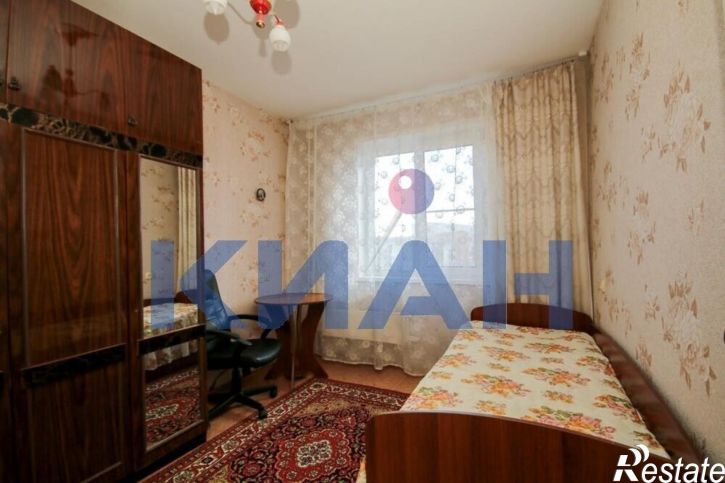 4-комн квартира Петра Словцова ул., 16