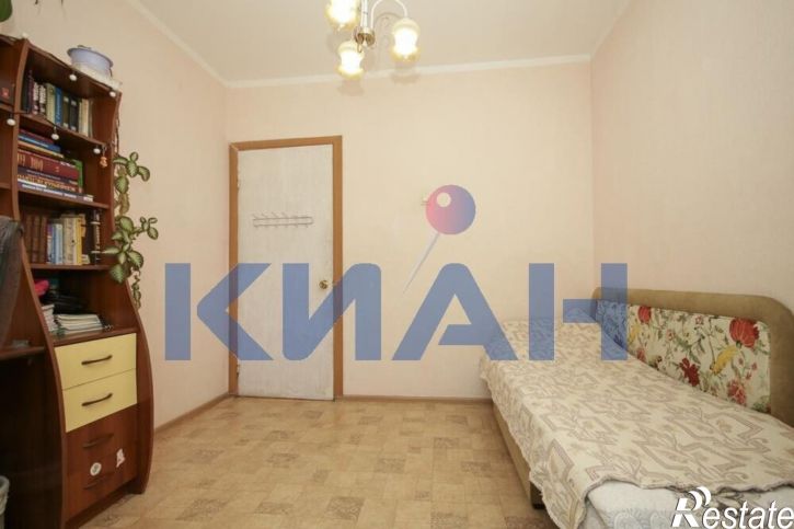 4-комн квартира 40 лет Победы ул., 20