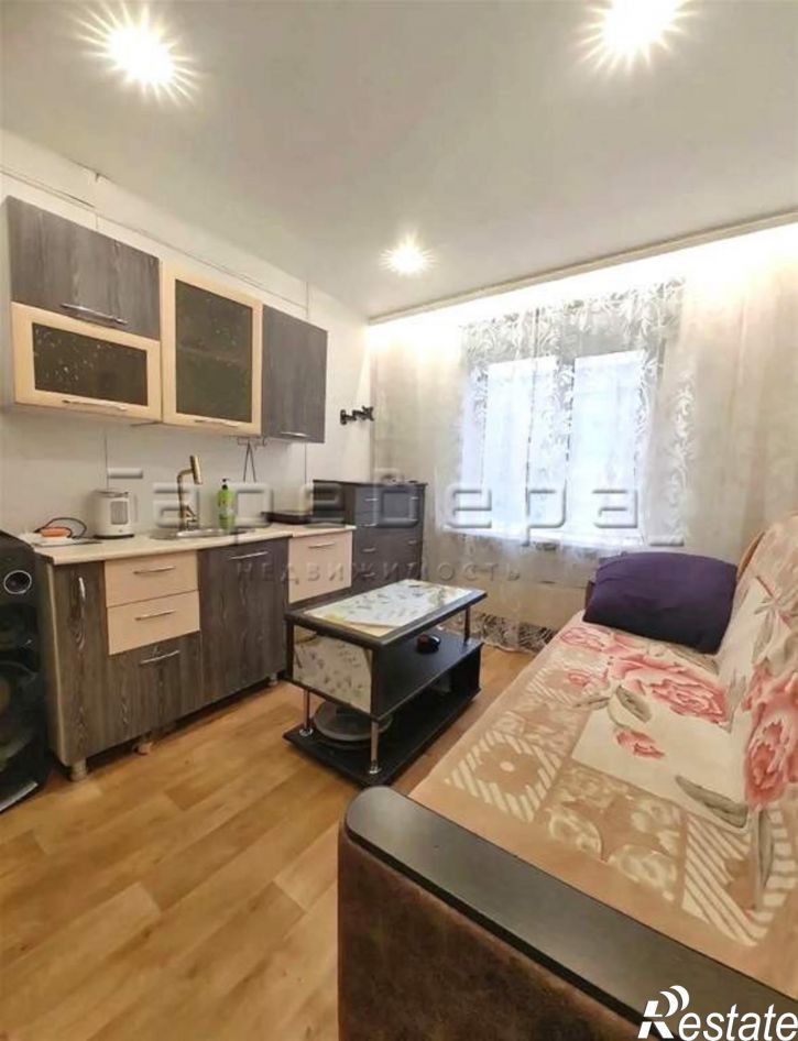 Комната Тамбовская, 23а