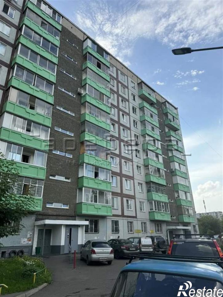 4-комн квартира Комсомольский, 3д