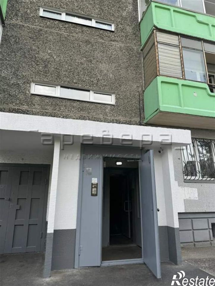 4-комн квартира Комсомольский, 3д