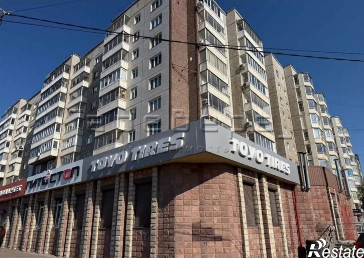 3-комн квартира Взлетная, 24