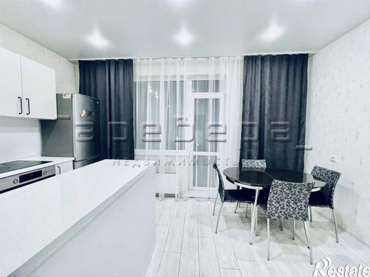 2-комн квартира Алексеева, 46