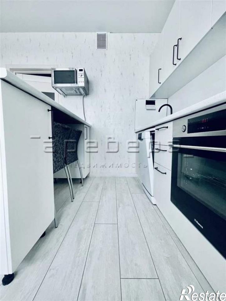 2-комн квартира Алексеева, 46