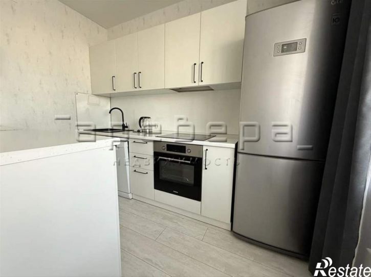 2-комн квартира Алексеева, 46