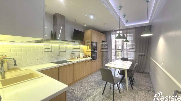 2-комн квартира Навигационная, 7