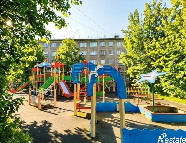 Комната Королёва, 11