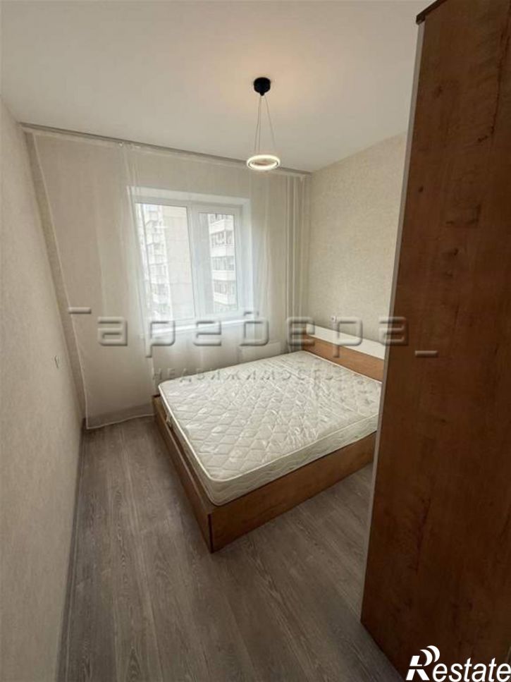 3-комн квартира Молокова, 46