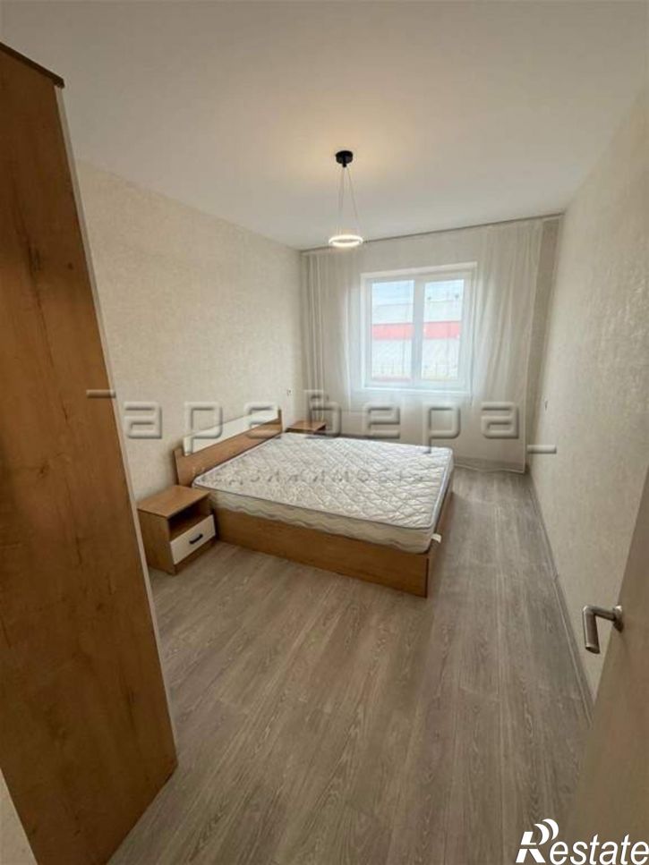 3-комн квартира Молокова, 46