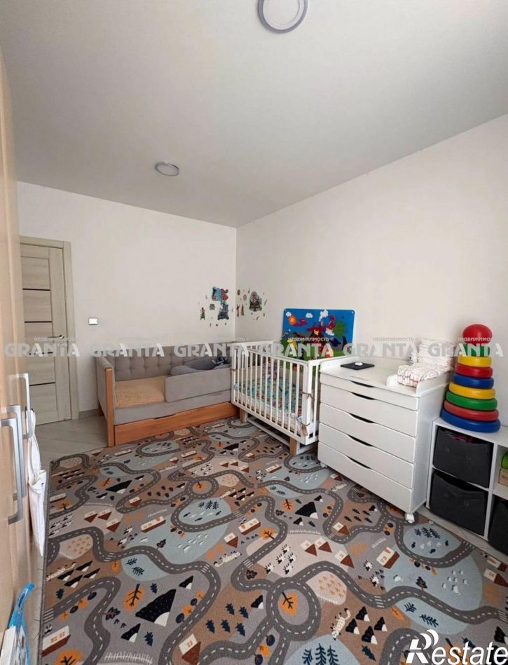 2-комн квартира ул Петра Ломако, 12