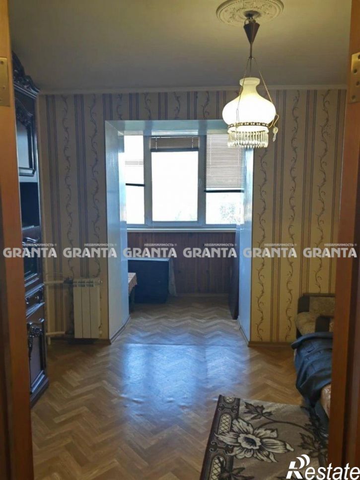 4-комн квартира ул Бограда, 13