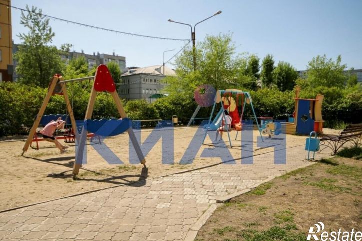 5-комн квартира 40 лет Победы ул., 20