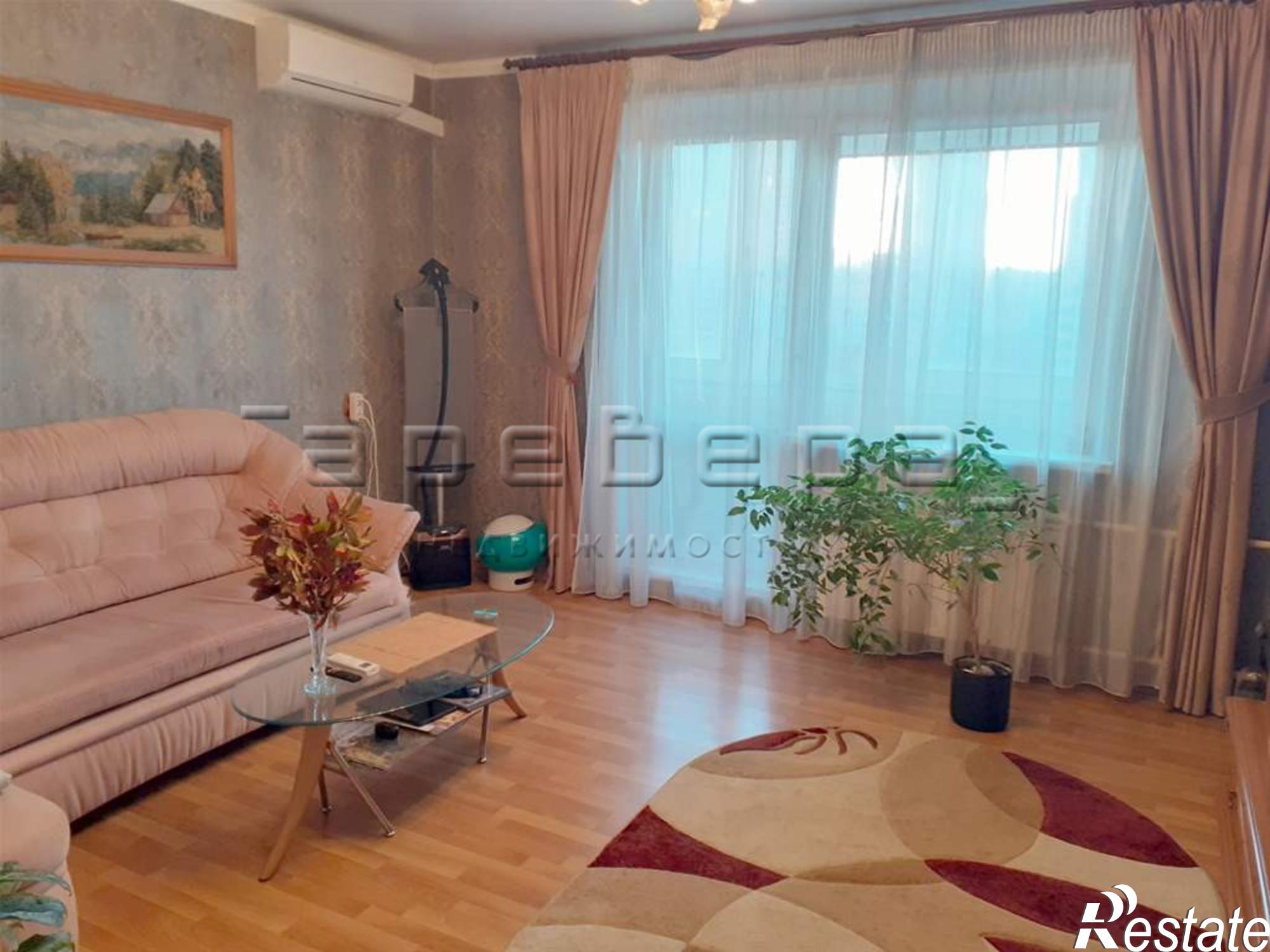 Купить квартиру за 11 100 000 рублей на Молокова, 33