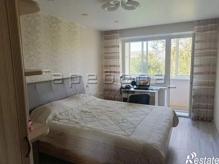 3-комн квартира Щорса, 70