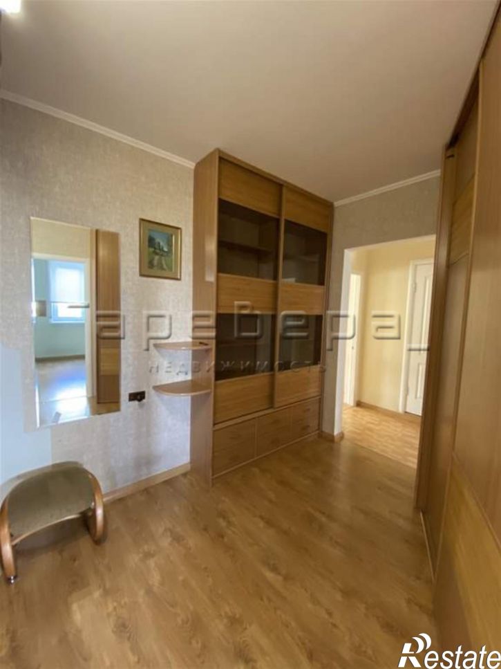 3-комн квартира 78 Добровольческой Бригады, 3