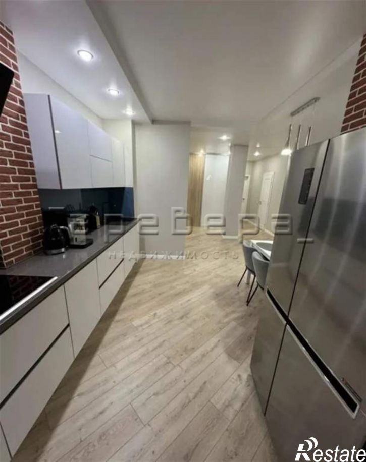 3-комн квартира Дмитрия Мартынова, 24