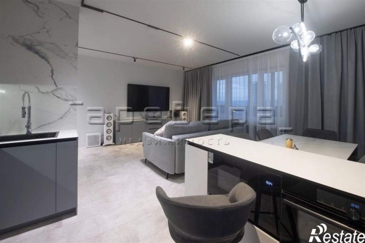 4-комн квартира Авиаторов, 3