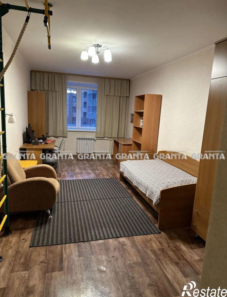 3-комн квартира ул Навигационная, 7