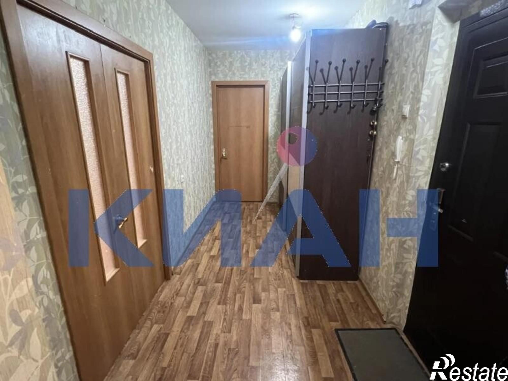 Купить квартиру за 8 300 000 рублей на Урванцева ул., 19