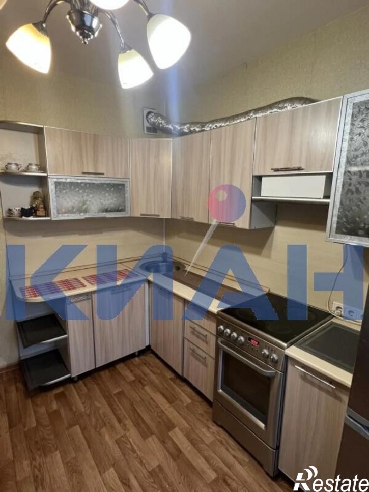 2-комн квартира Урванцева ул., 19
