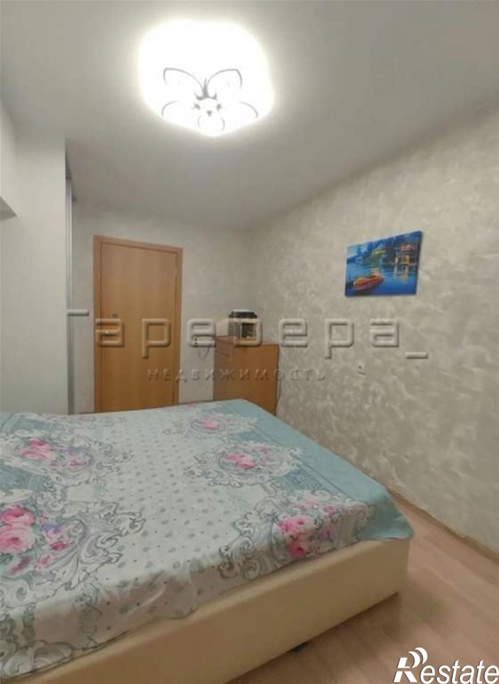 3-комн квартира Апрельская, 5б