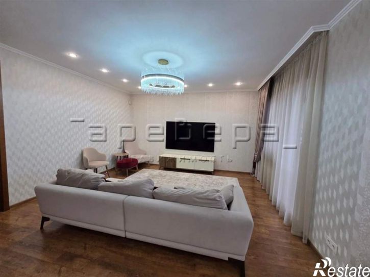 5-комн квартира Профсоюзов, 18