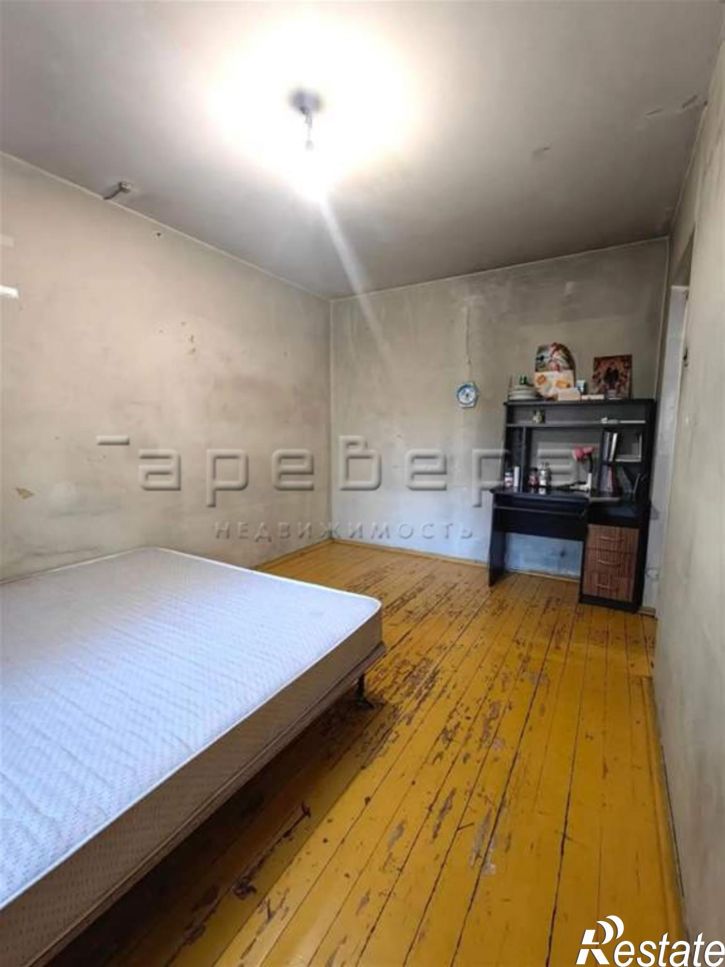 3-комн квартира 26 Бакинских Комиссаров, 28
