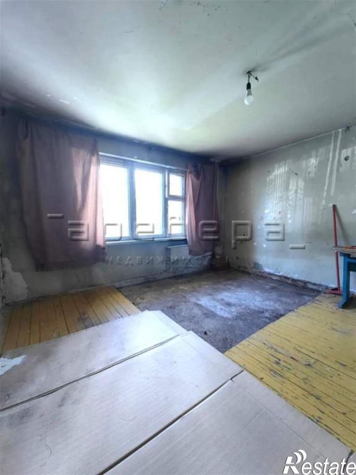 3-комн квартира 26 Бакинских Комиссаров, 28