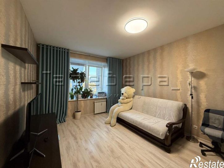 3-комн квартира Парусная, 12