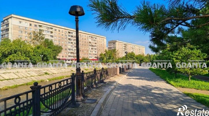 3-комн квартира пер Речной, 1
