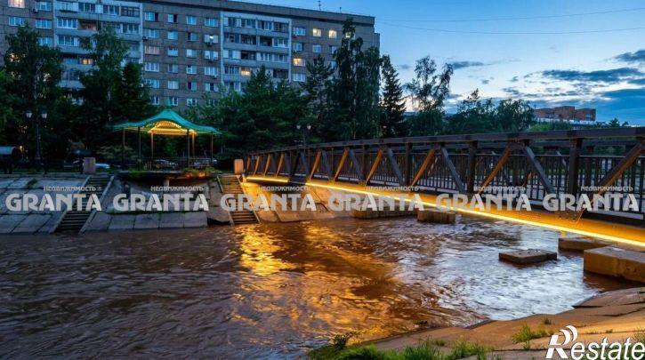3-комн квартира пер Речной, 1