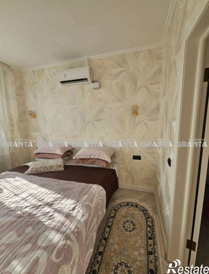 3-комн квартира ул Лесников, 53