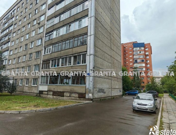 3-комн квартира ул Железнодорожников, 22А