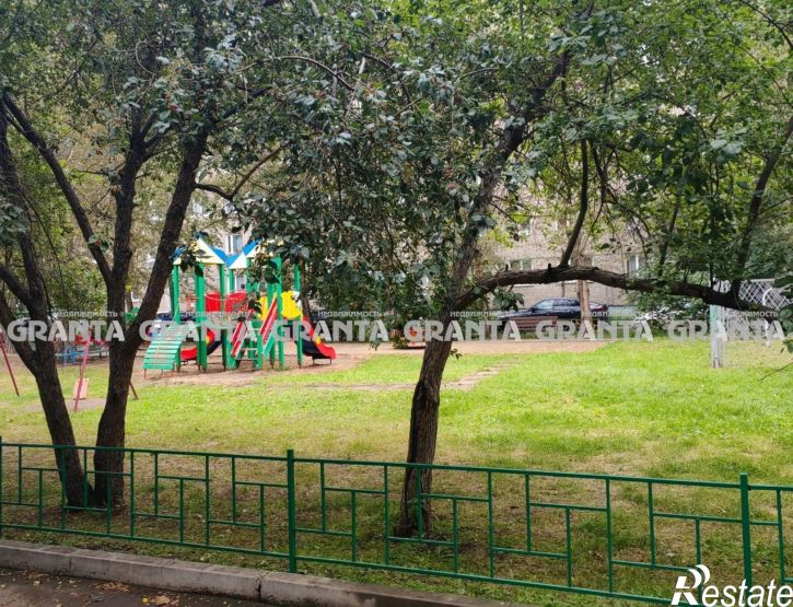3-комн квартира ул Железнодорожников, 22А