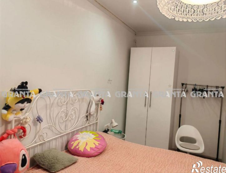 5-комн квартира ул Батурина, 9