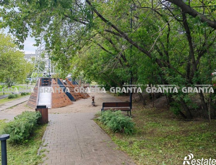 3-комн квартира ул Железнодорожников, 22А