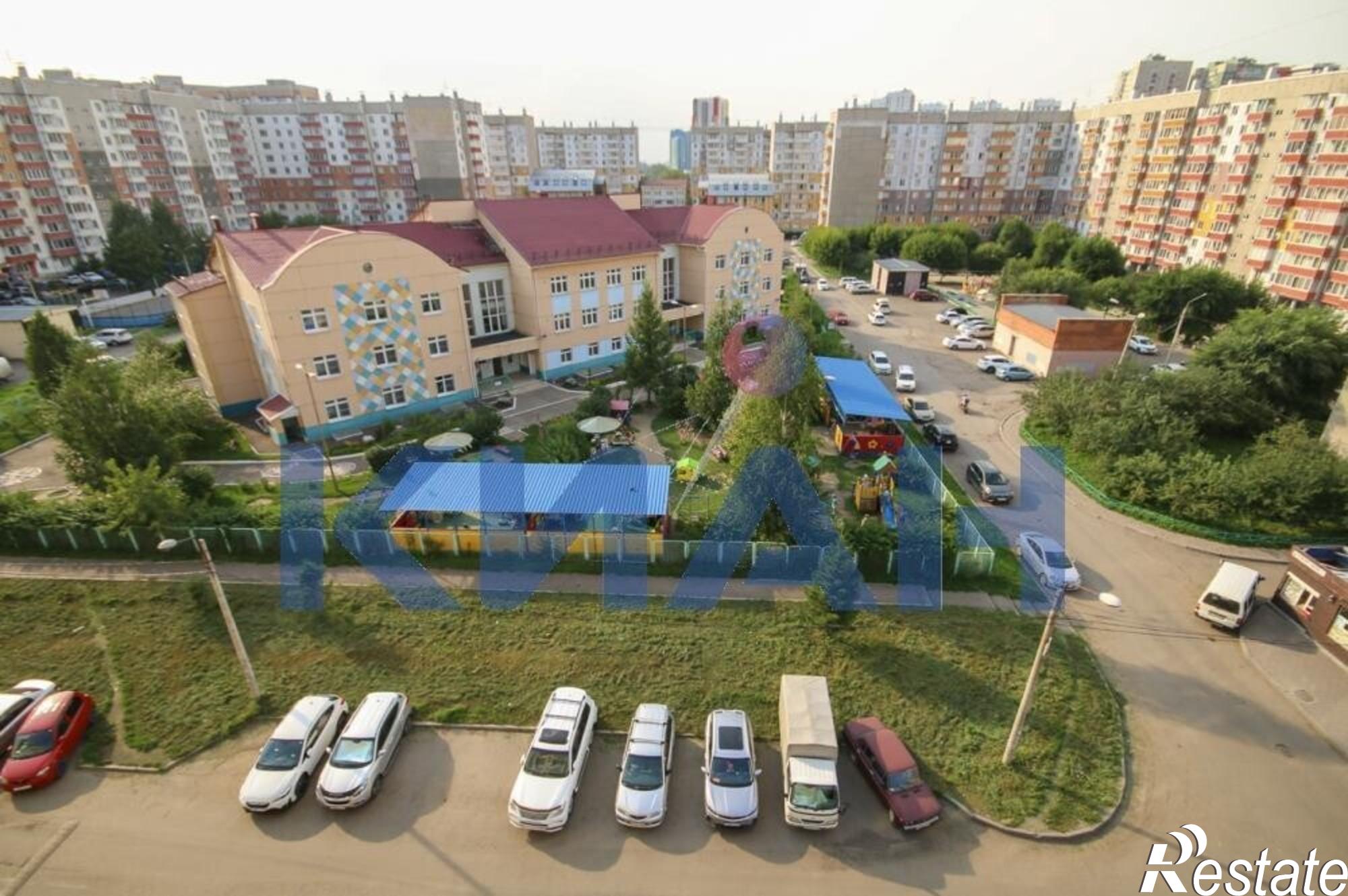 Купить квартиру за 8 100 000 рублей на Молокова ул., 58