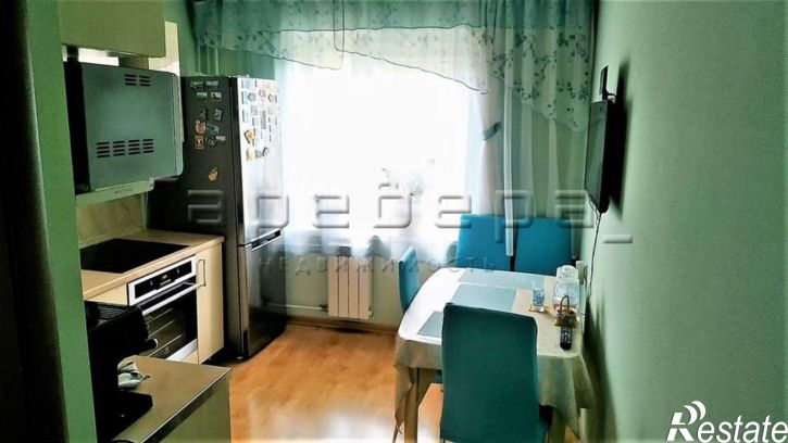 2-комн квартира Попова, 24