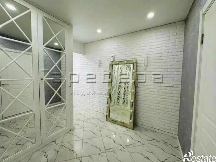 2-комн квартира Елены Стасовой, 50а