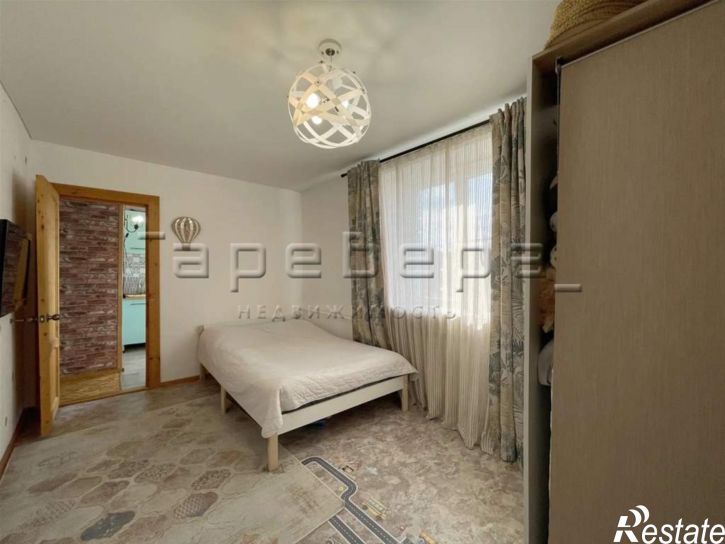 2-комн квартира Крупской, 3