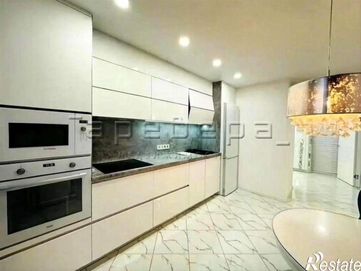 2-комн квартира Елены Стасовой, 50а