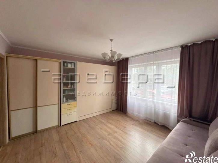 1-комн квартира Серова, 10