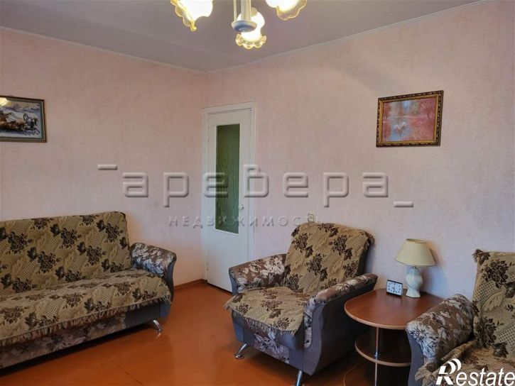 2-комн квартира Крупской, 44