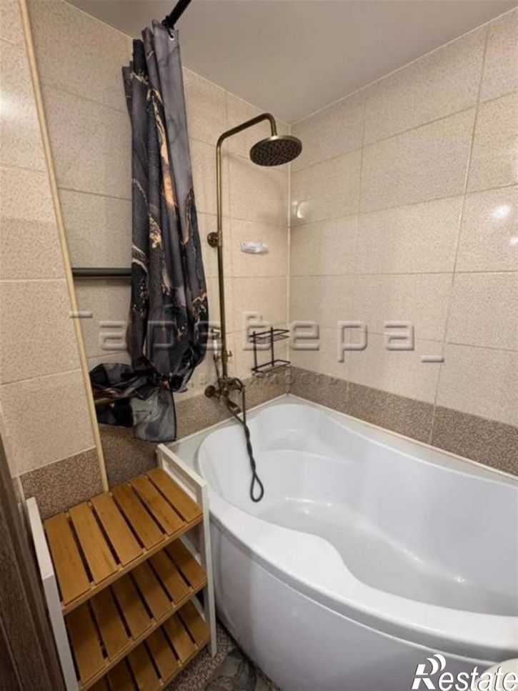 1-комн квартира Серова, 10
