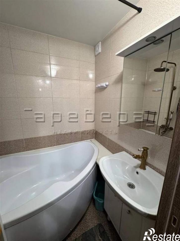1-комн квартира Серова, 10