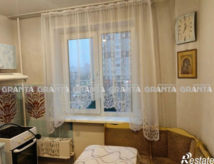 2-комн квартира ул 78 Добровольческой бригады, 5