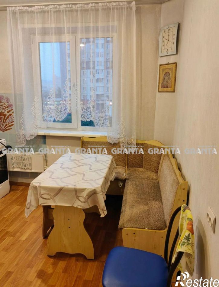 2-комн квартира ул 78 Добровольческой бригады, 5