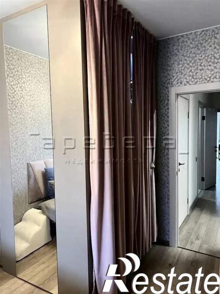 3-комн квартира Петра Ломако, 14