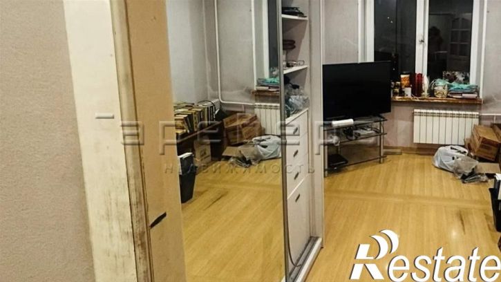 3-комн квартира Партизана Железняка, 34