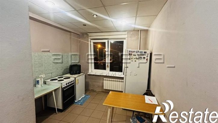 3-комн квартира Партизана Железняка, 34